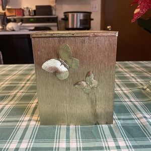 Butterfly StyleBuilt Vintage Tissue Box Cover Holder Gold MCM Hollywood Regency